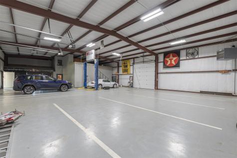 129 Rs County Road 2222 Emory TX 75440