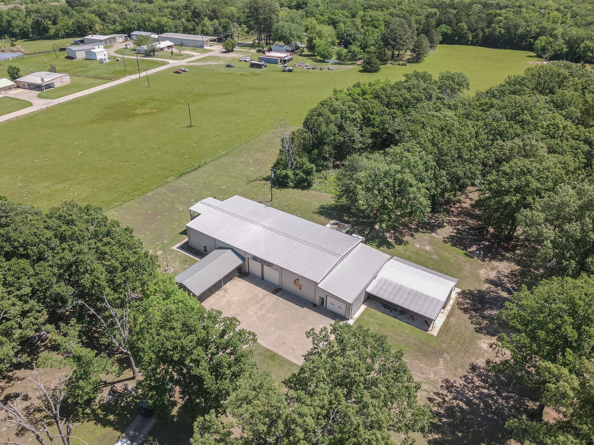 129 Rs County Road 2222 Emory TX 75440