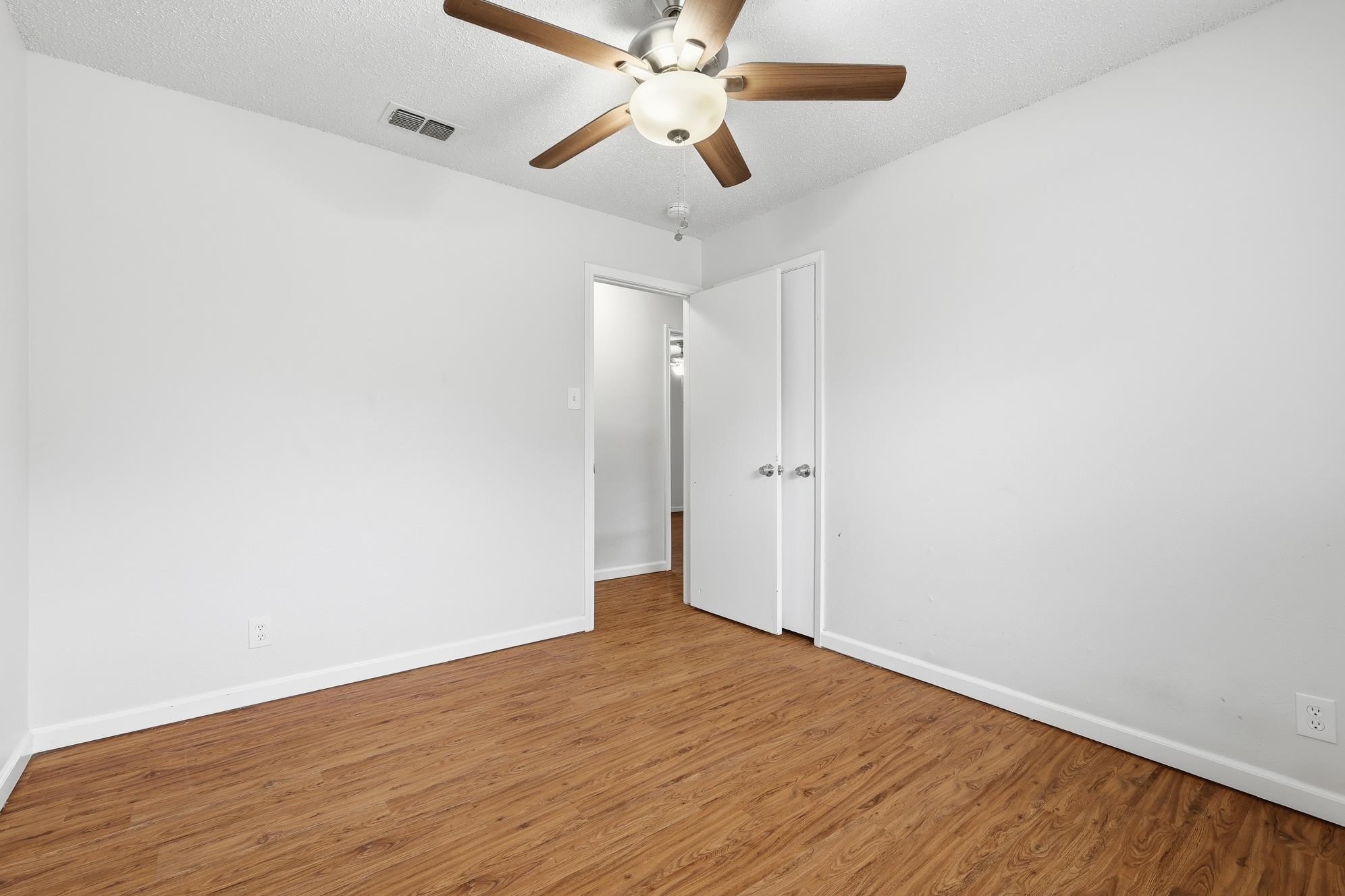 6536 Windrock Watauga TX 76148