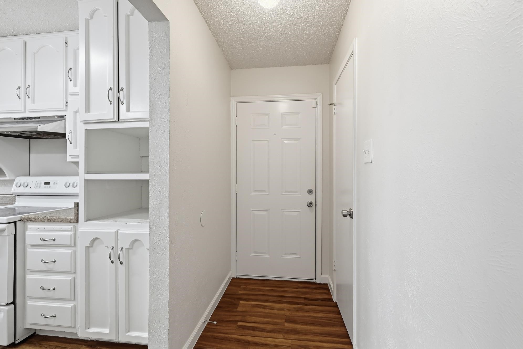 6536 Windrock Watauga TX 76148