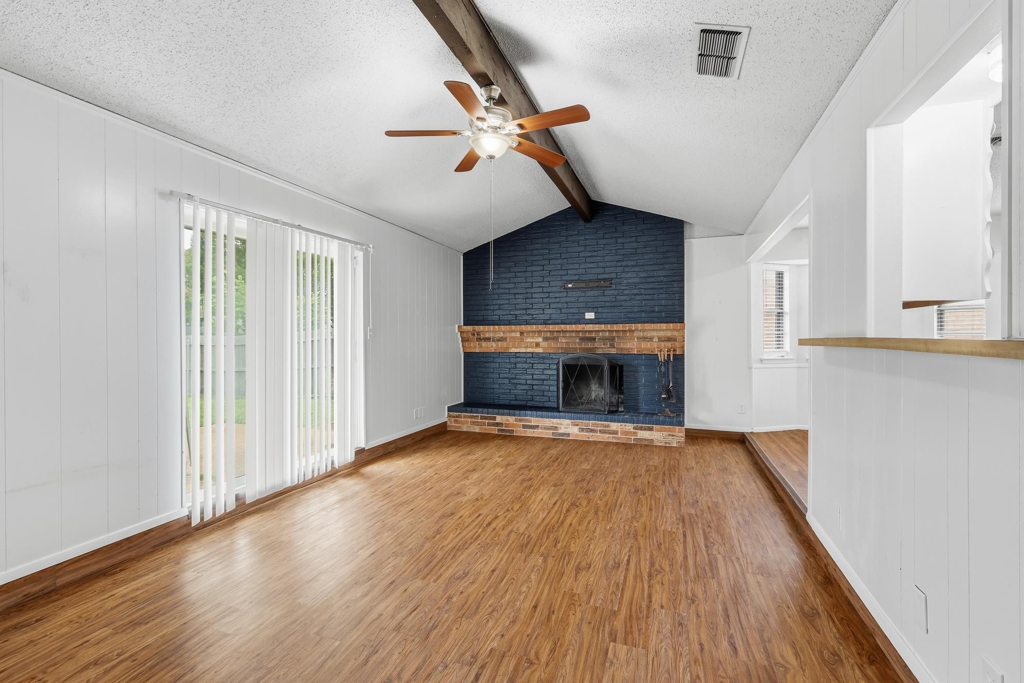 6536 Windrock Watauga TX 76148