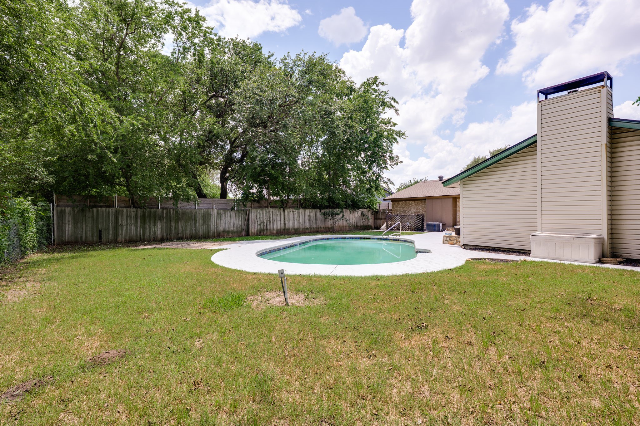 2518 Hightrail Drive Carrollton TX 75006
