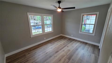 4244 Carol Avenue Fort Worth TX 76105