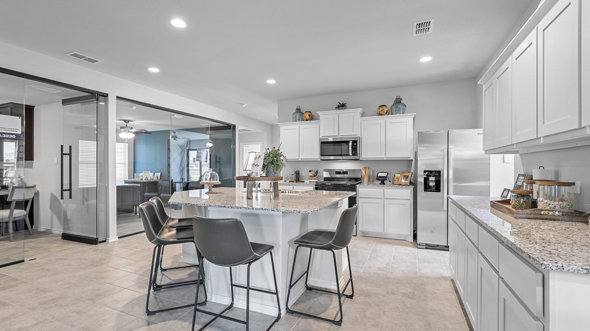 1129 Belhaven Street Granbury TX 76048