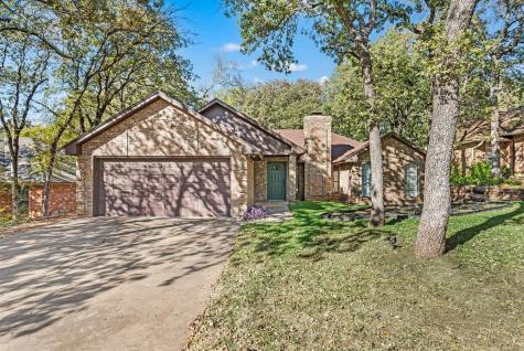 6737 Inwood Drive North Richland Hills TX 76182