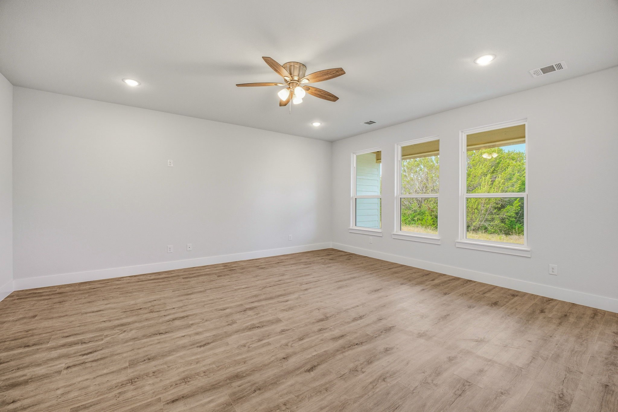 5506 Firewood Trail Granbury TX 76048