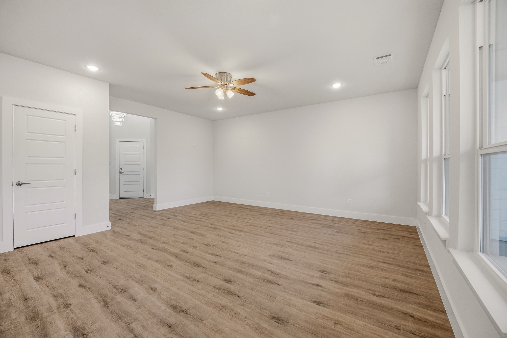5506 Firewood Trail Granbury TX 76048