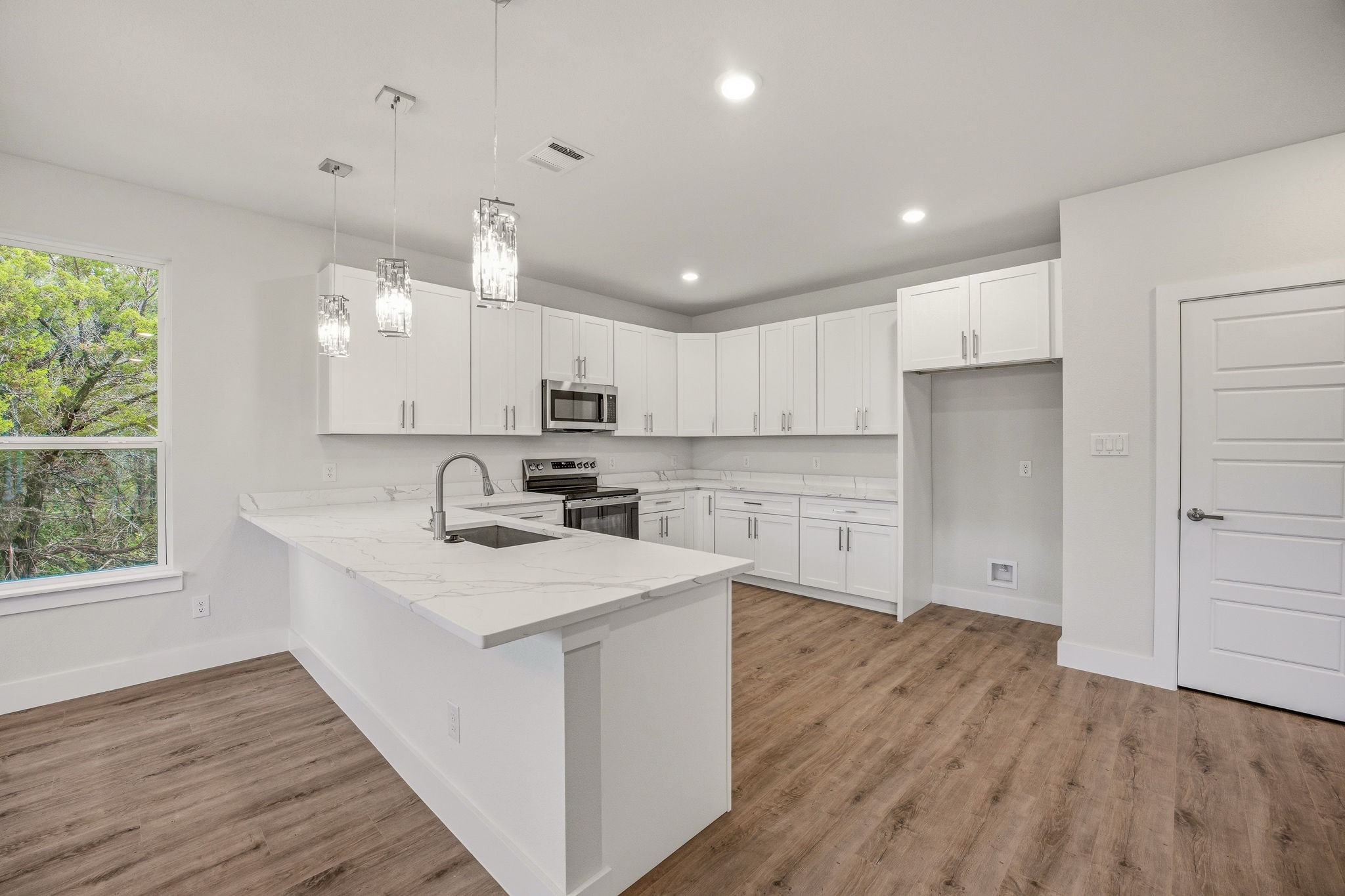 5506 Firewood Trail Granbury TX 76048
