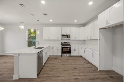 5506 Firewood Trail Granbury TX 76048