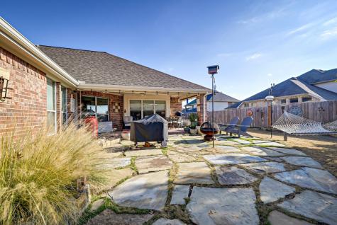 2935 N Camino Lagos Grand Prairie TX 75054