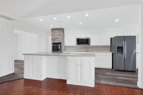 1104 W Lookout Drive Richardson TX 75080