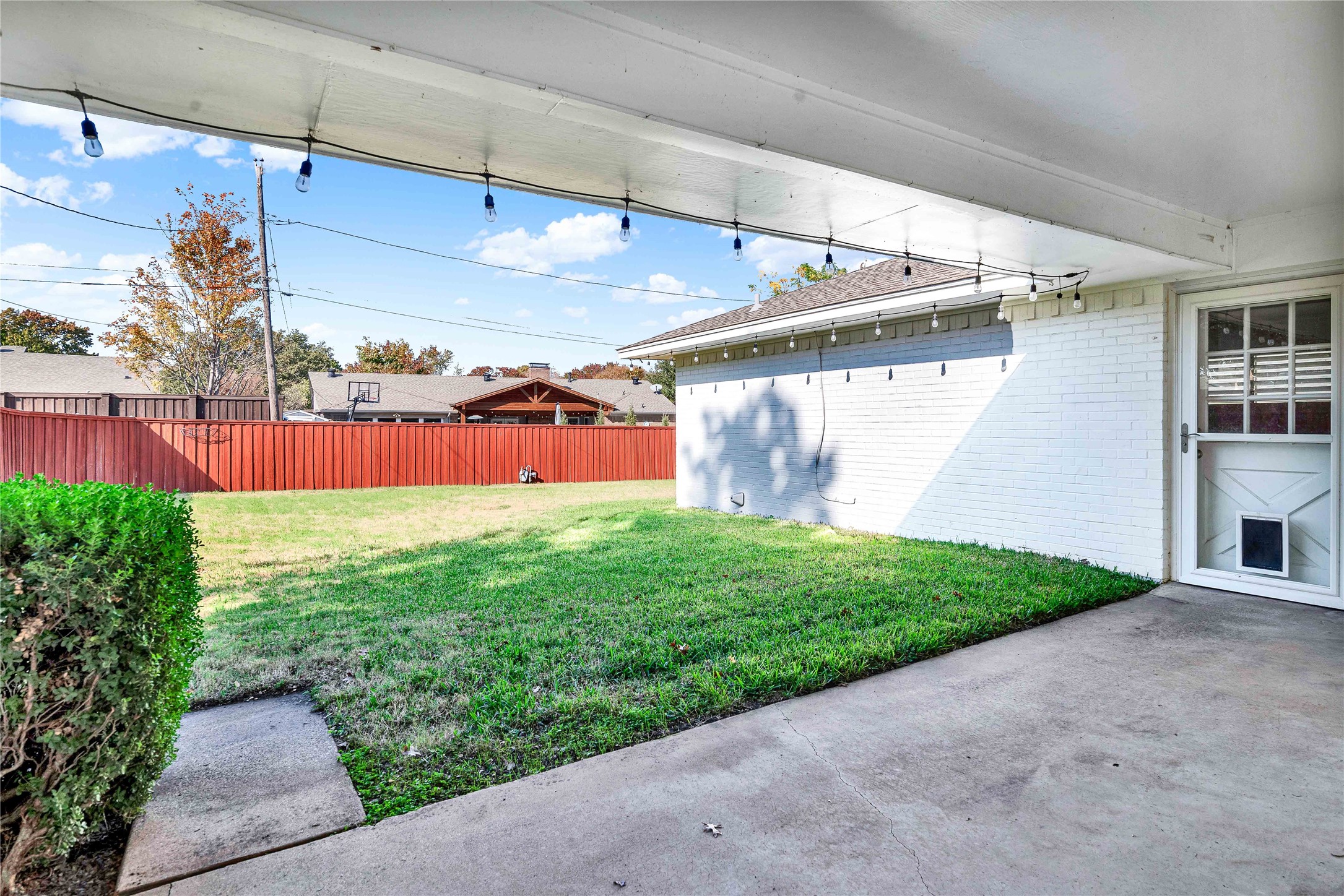 1104 W Lookout Drive Richardson TX 75080