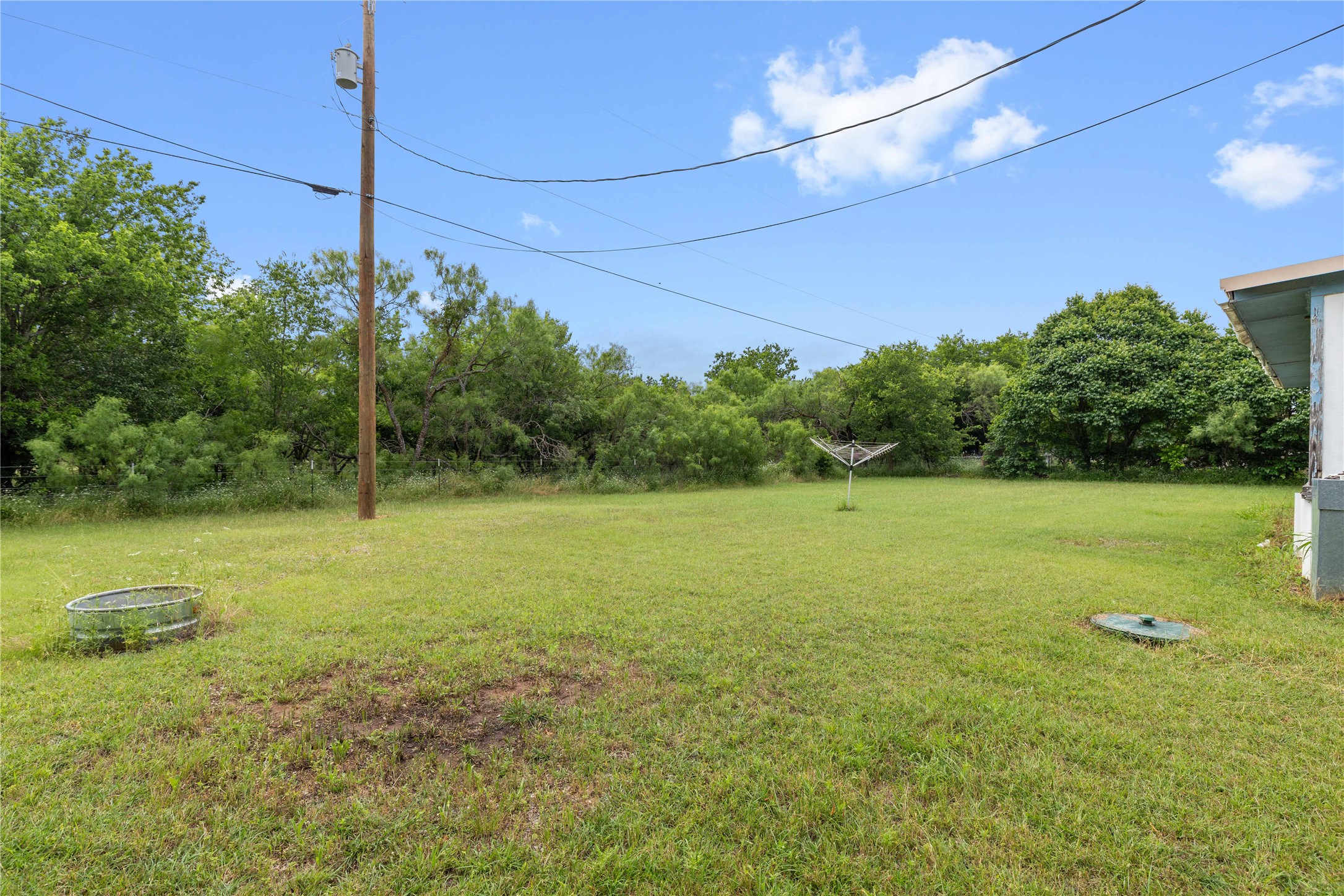 210 7th Street Blanket TX 76432