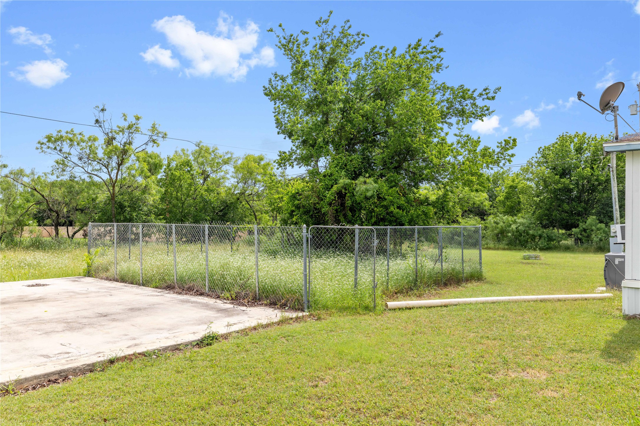 210 7th Street Blanket TX 76432