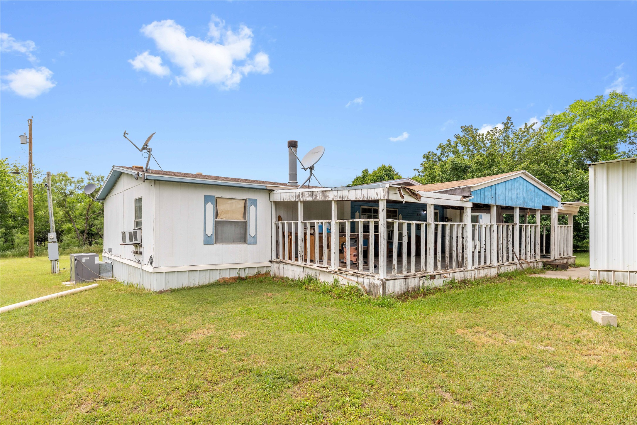 210 7th Street Blanket TX 76432