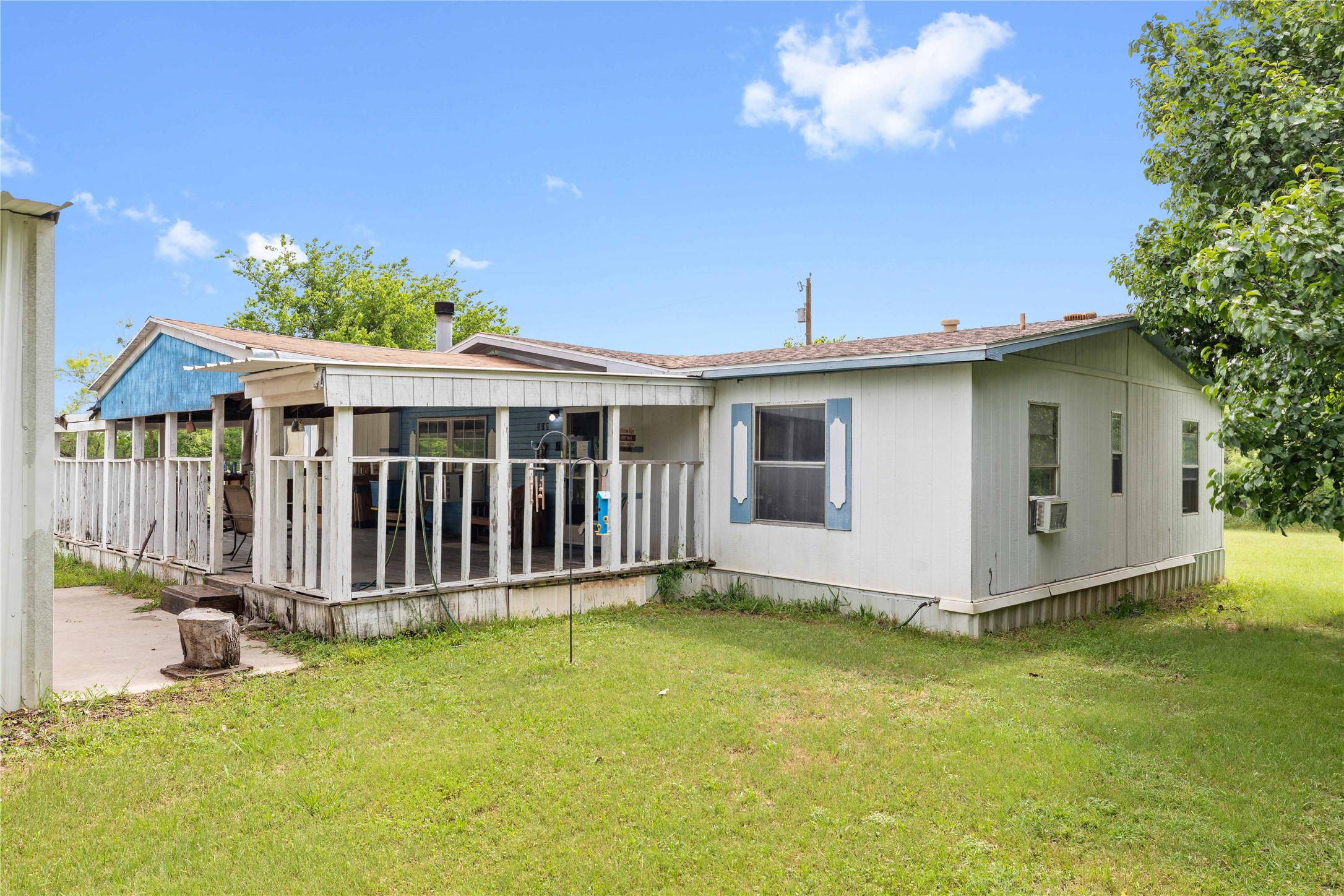 210 7th Street Blanket TX 76432