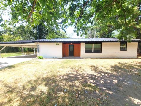 495 N Main Street Detroit TX 75436