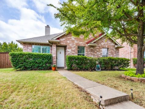 310 Valley Ridge Drive Red Oak TX 75154