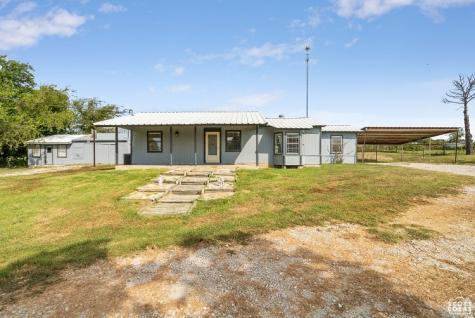 3821 Fm 590 S Zephyr TX 76890