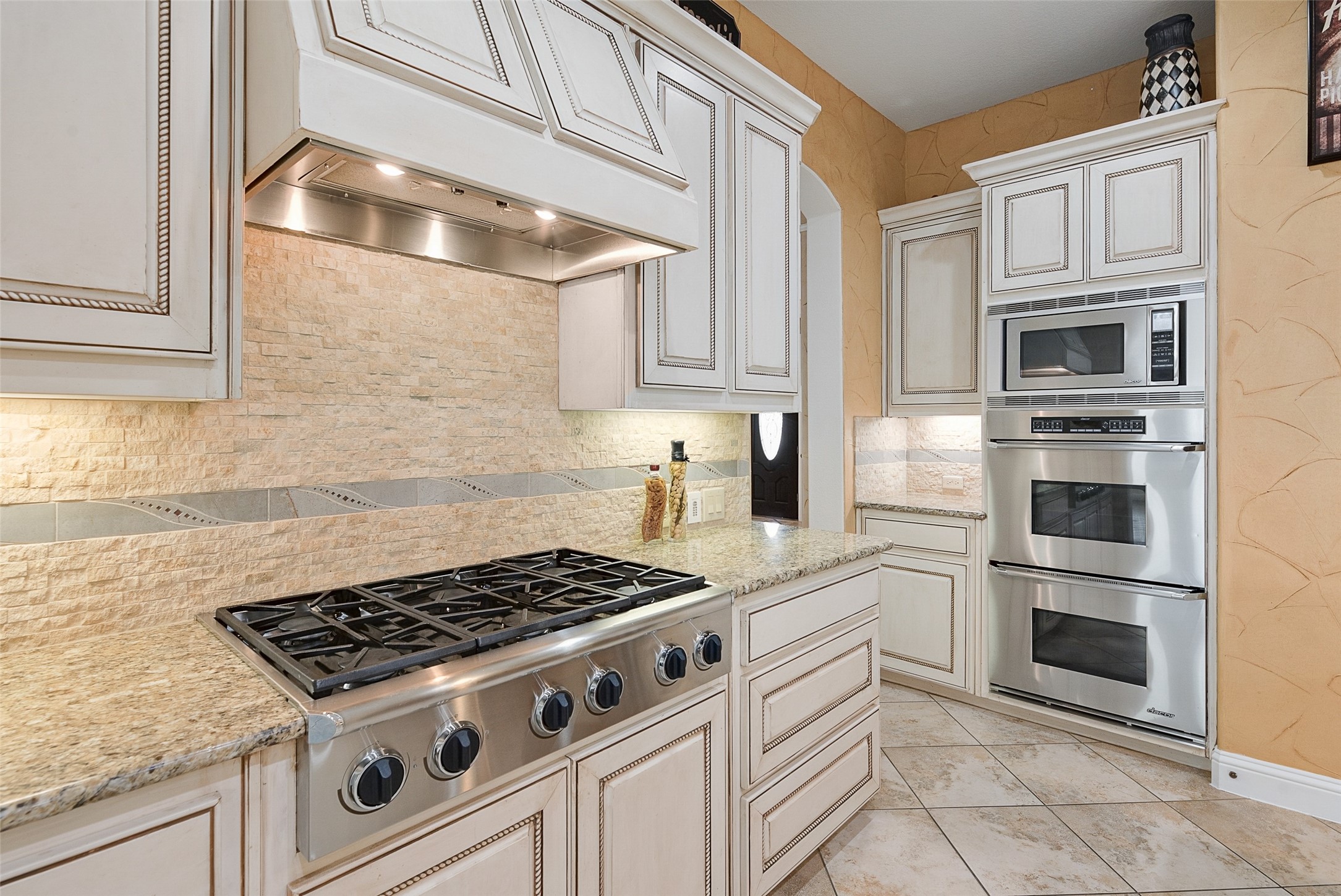 409 Silverado Trail Keller TX 76248