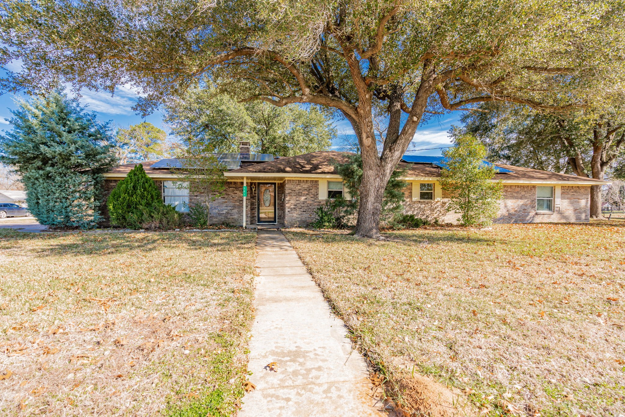 301 Lakeway Boulevard Tool TX 75143