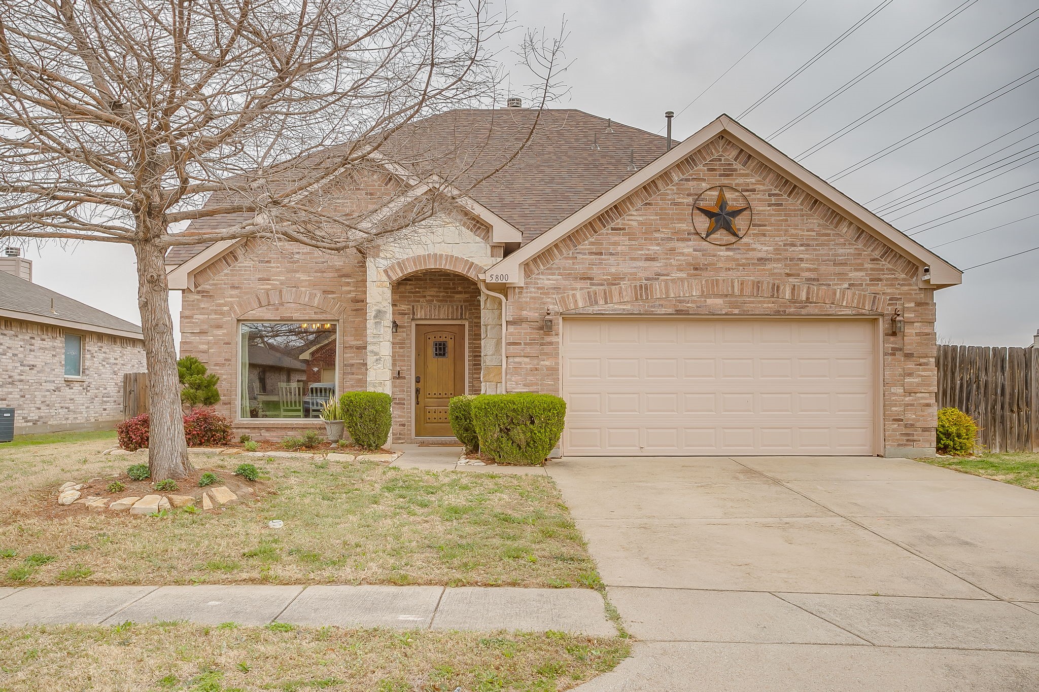 5800 Show Master Lane Fort Worth TX 76179