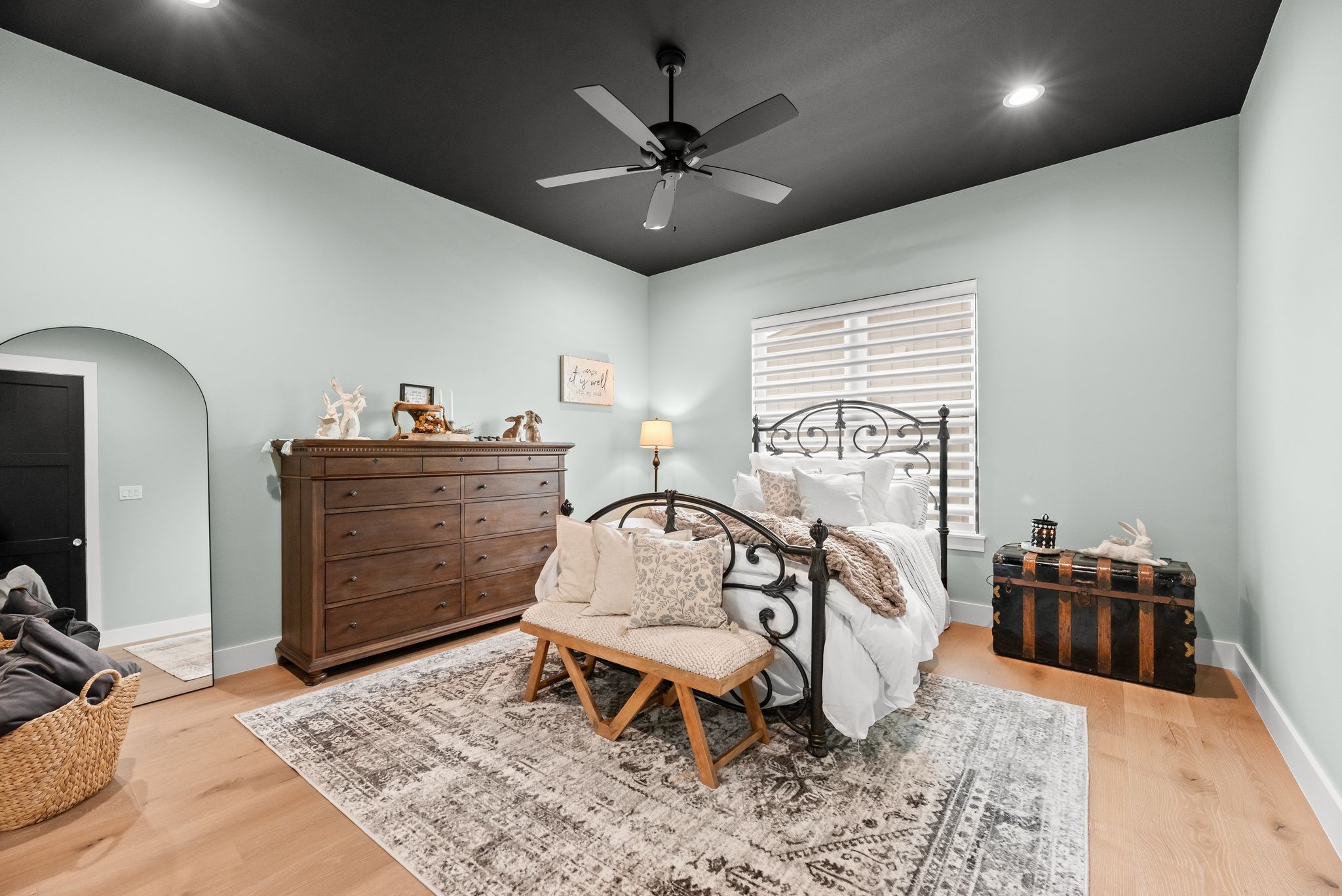 1196 The Shores Drive Corsicana TX 75109