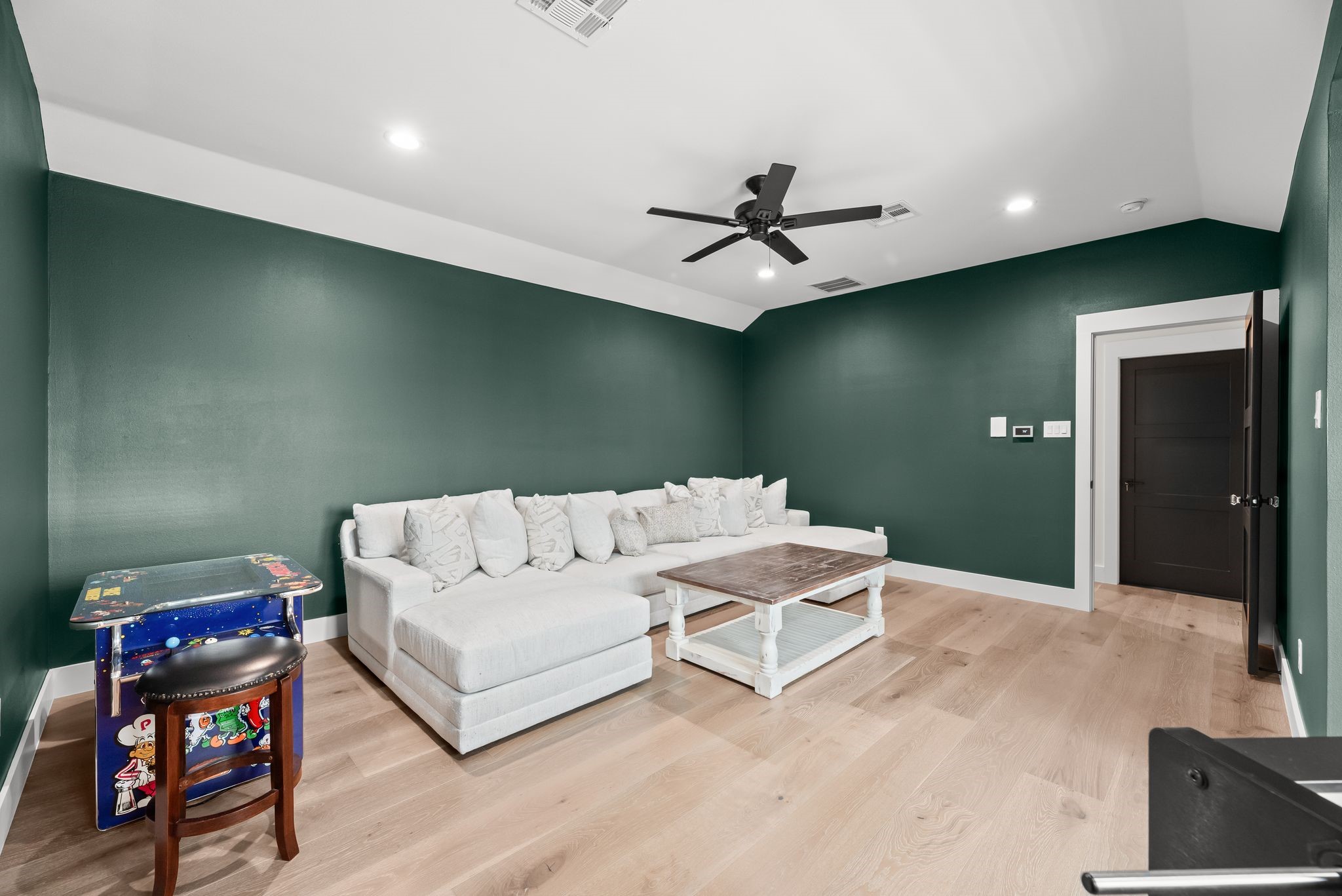 1196 The Shores Drive Corsicana TX 75109