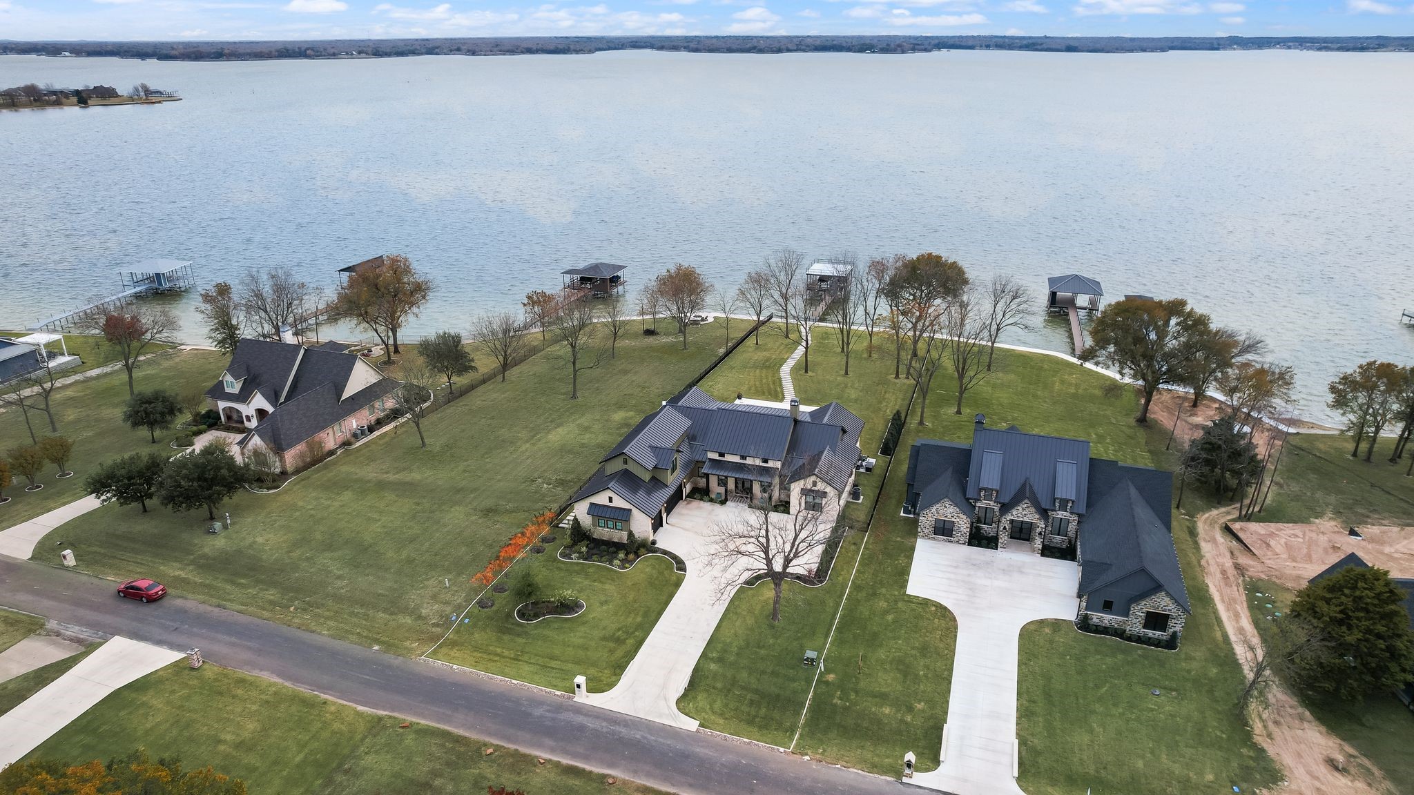 1196 The Shores Drive Corsicana TX 75109