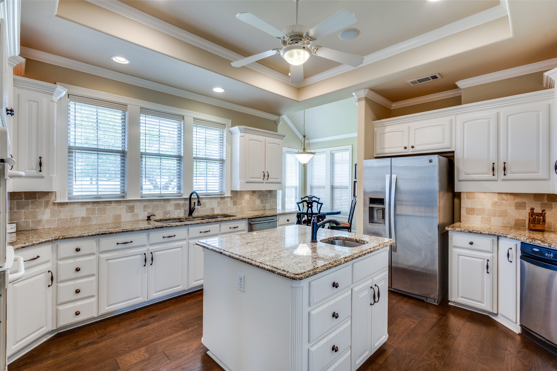821 Fm 406 Denison TX 75020