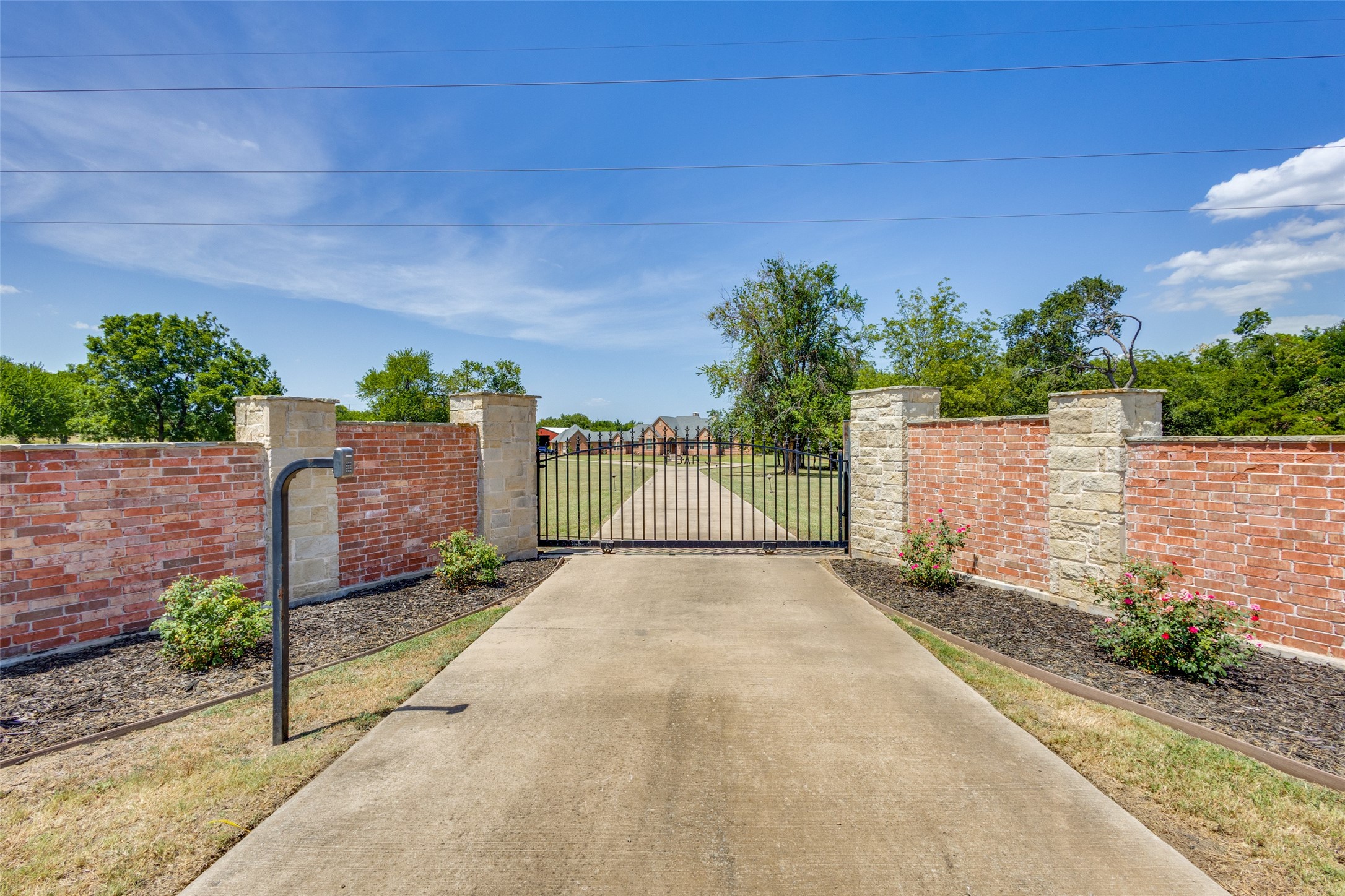 821 Fm 406 Denison TX 75020