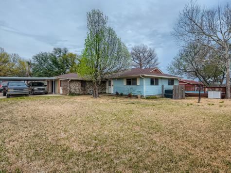 4260 Lasater Road Balch Springs TX 75181