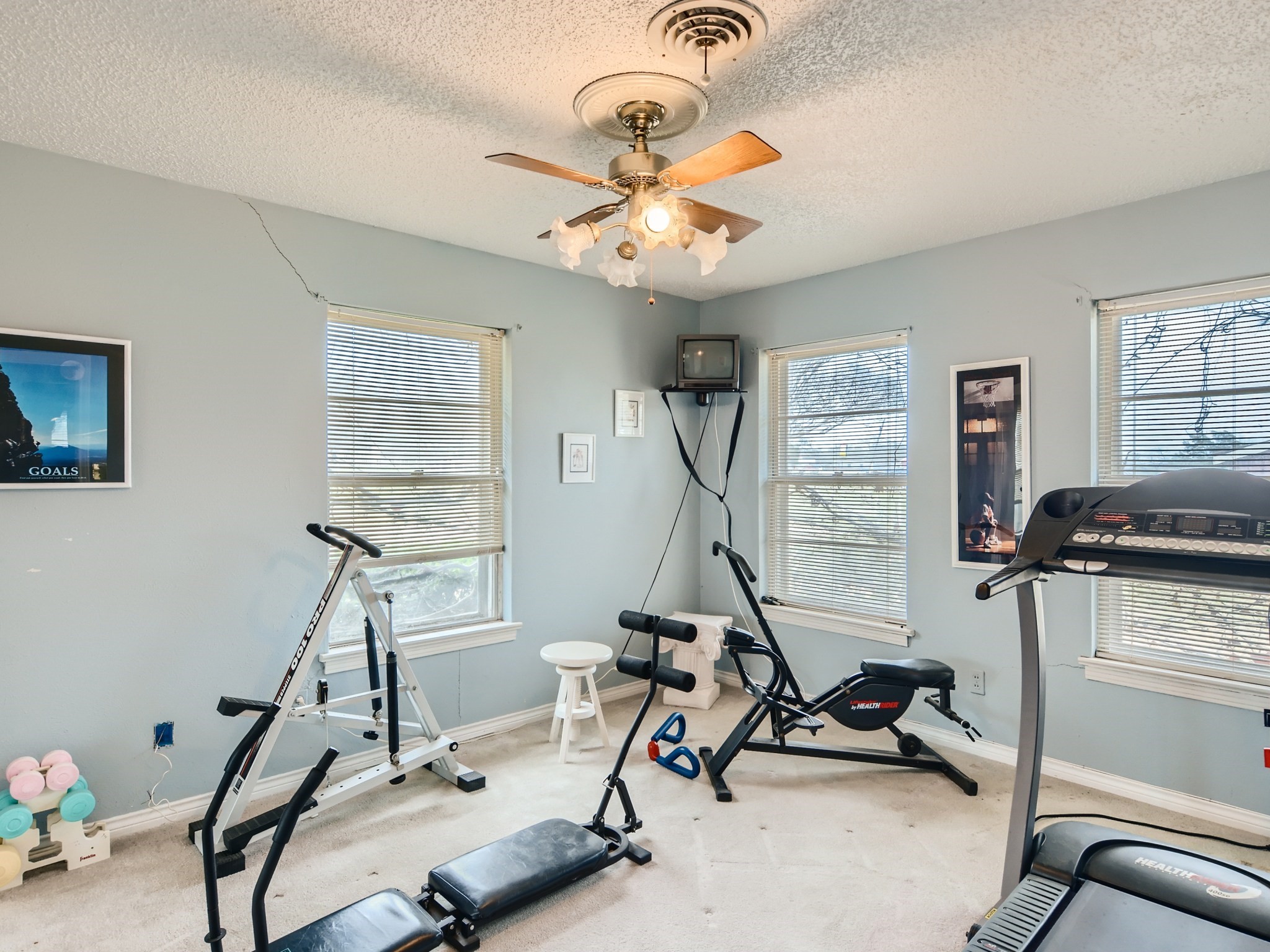 4260 Lasater Road Balch Springs TX 75181