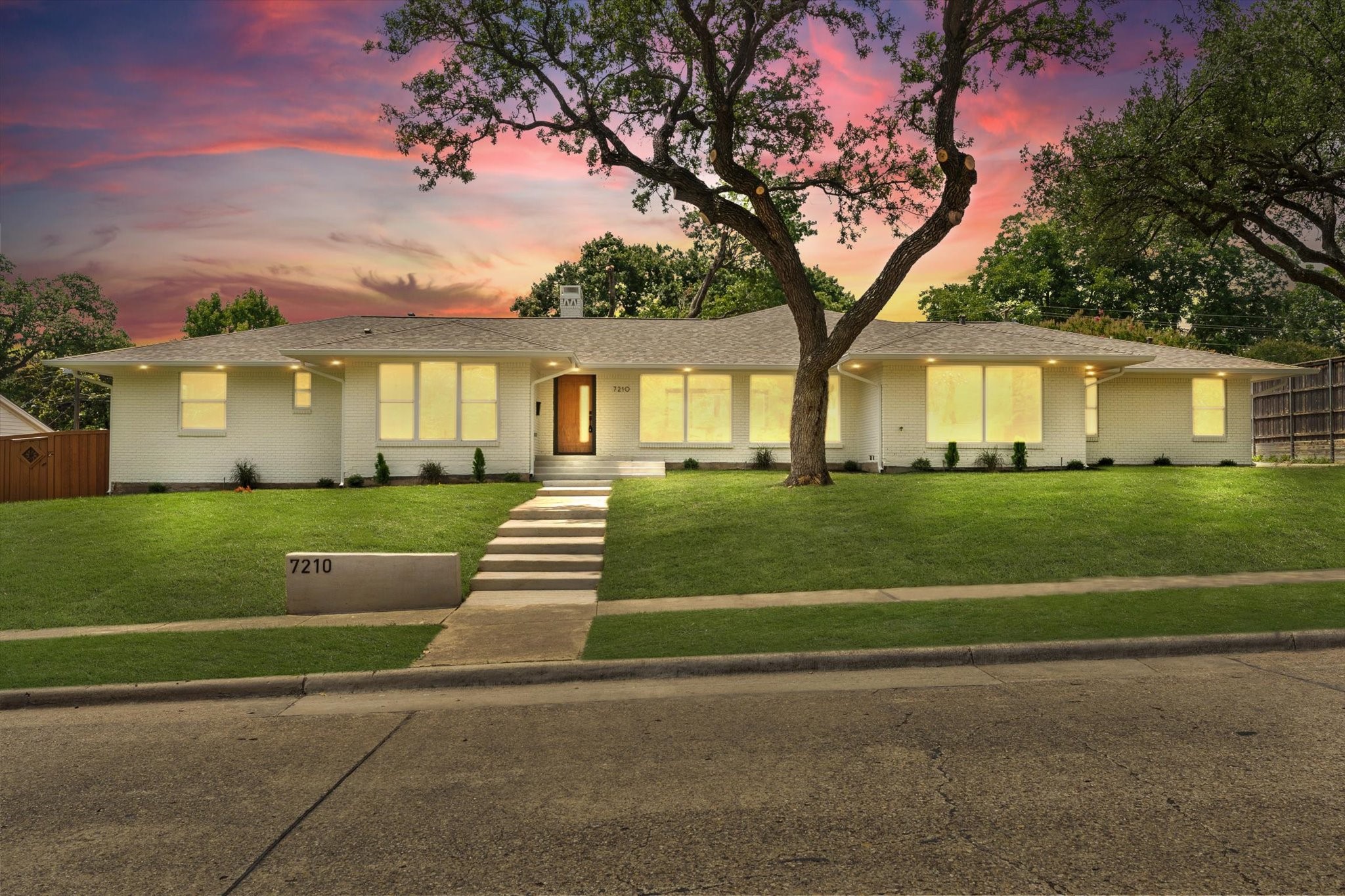 7210 Baxtershire Drive Dallas TX 75230