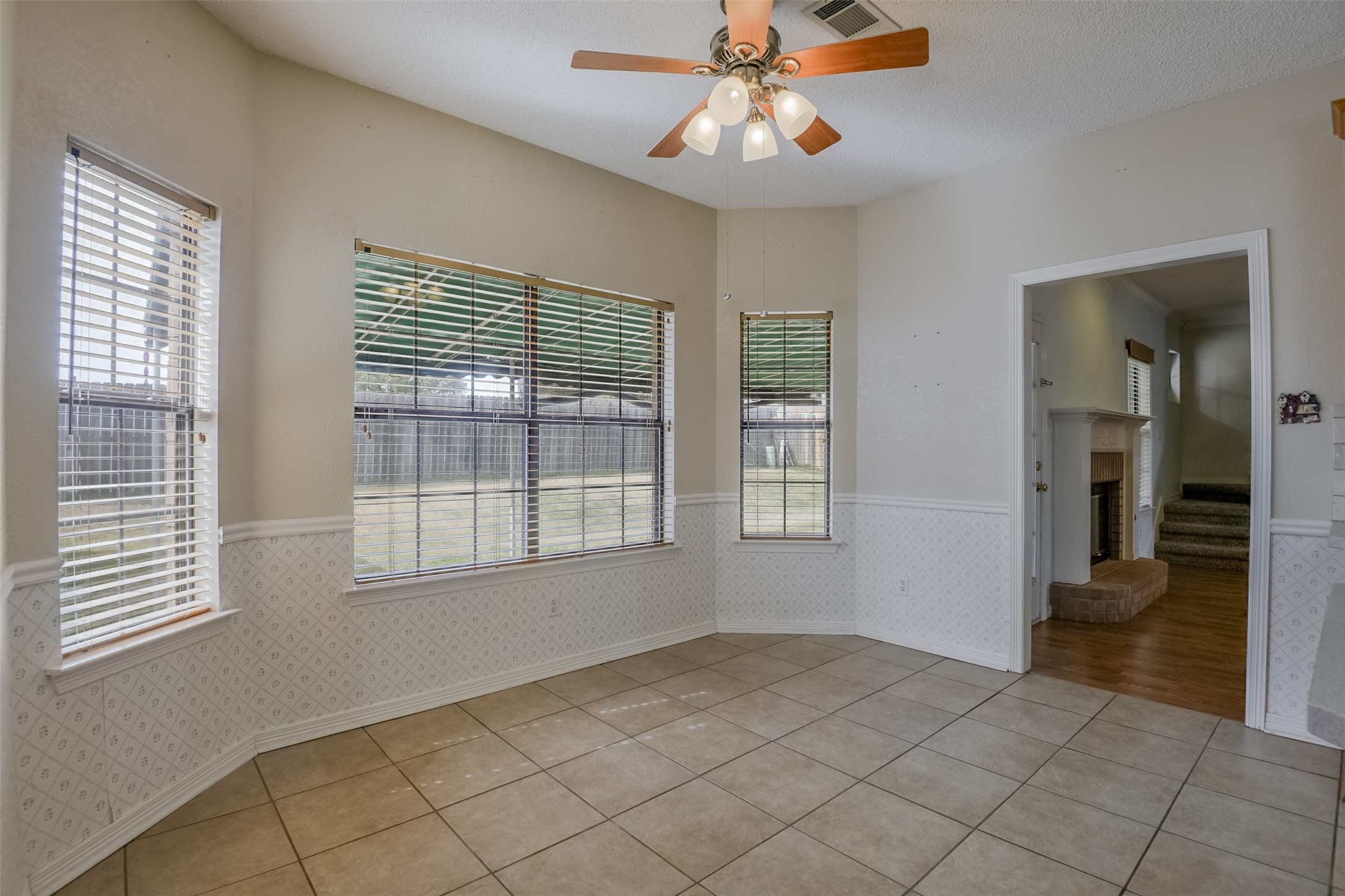 527 Gingerbread Lane Waxahachie TX 75165