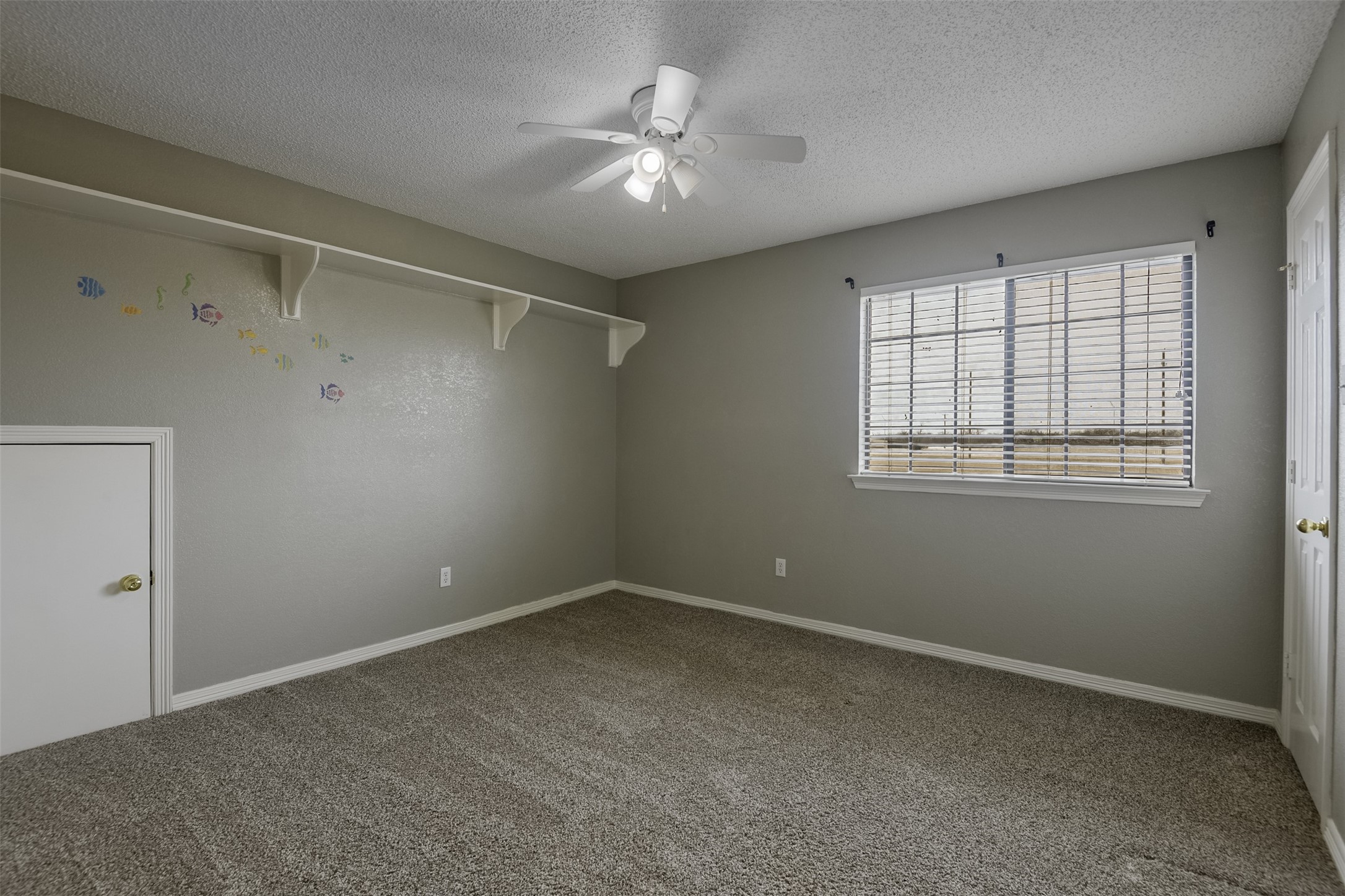 527 Gingerbread Lane Waxahachie TX 75165