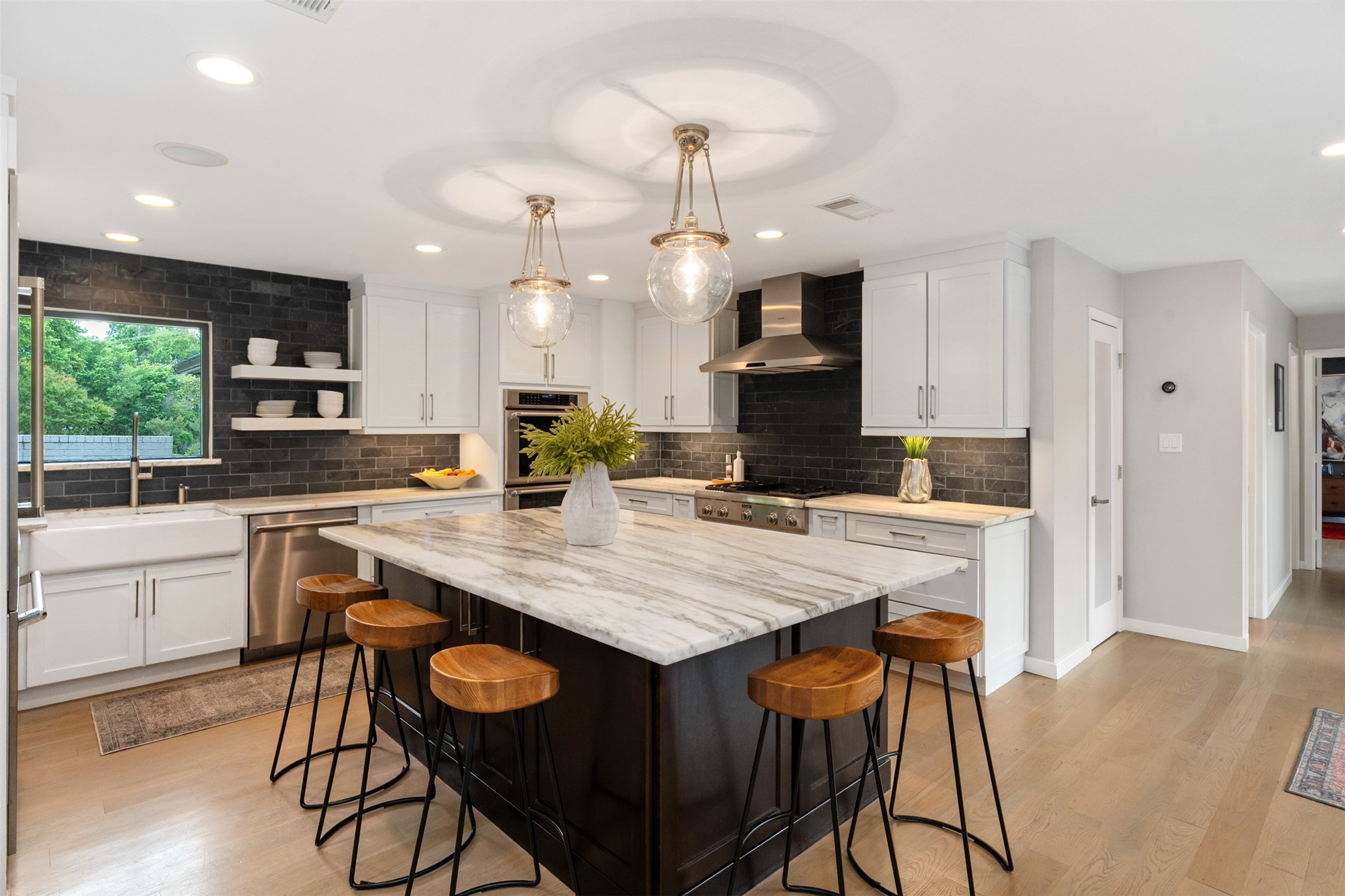6401 Hidden Cove Drive Dallas TX 75248
