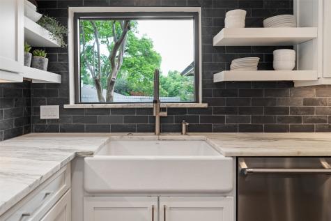 6401 Hidden Cove Drive Dallas TX 75248