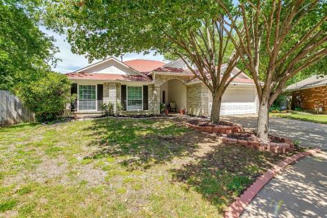 7016 Fall Creek Court Watauga TX 76148