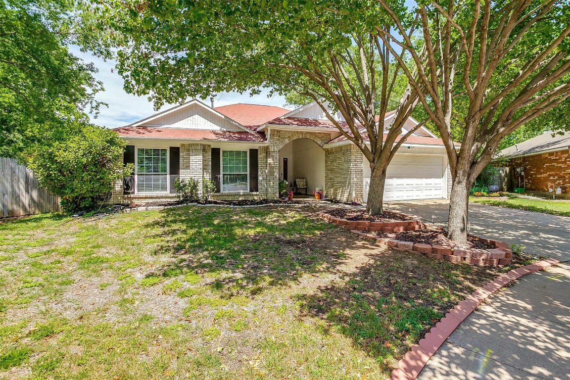 7016 Fall Creek Court Watauga TX 76148