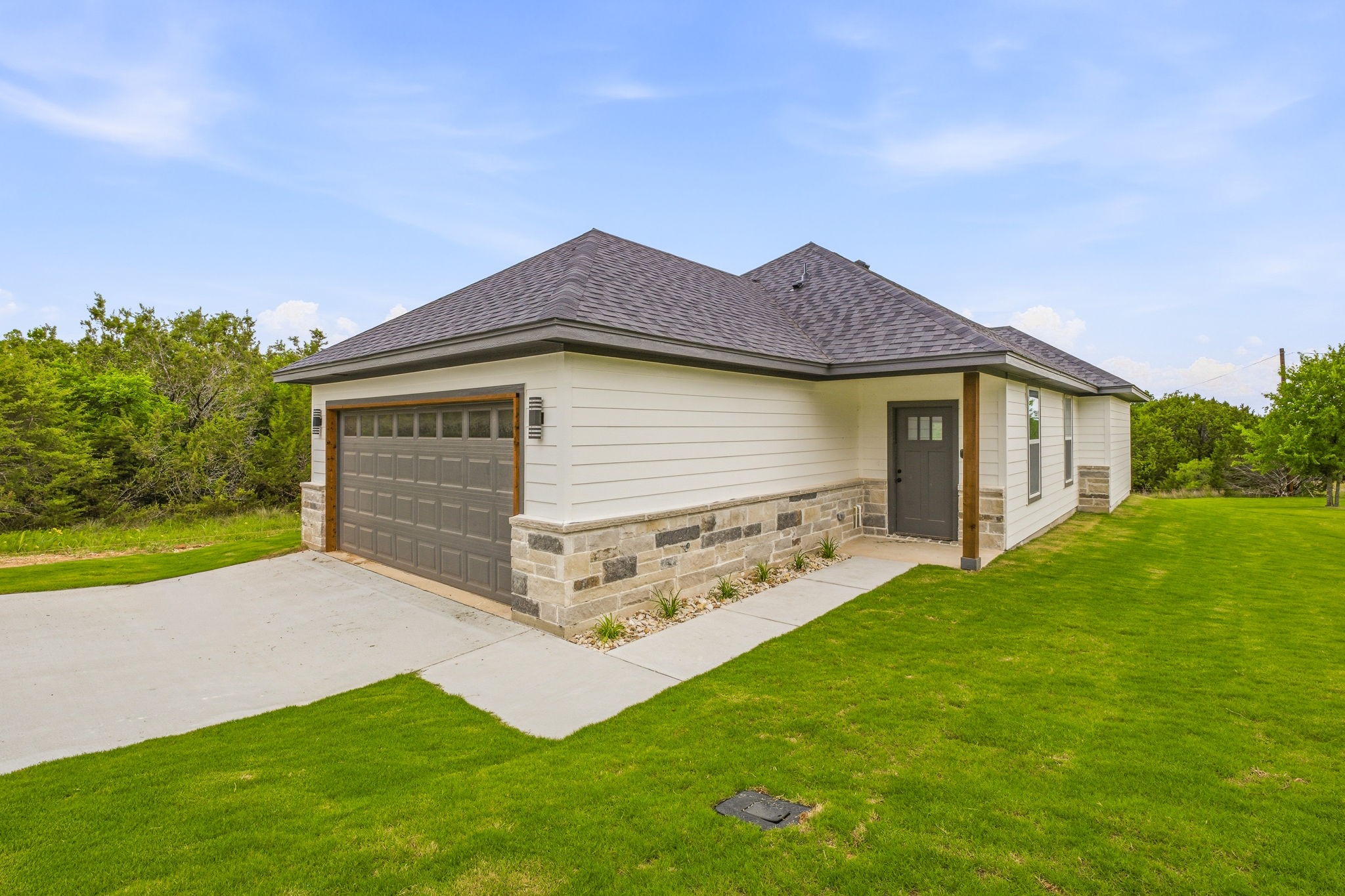 5708 Vanessa Court Granbury TX 76048