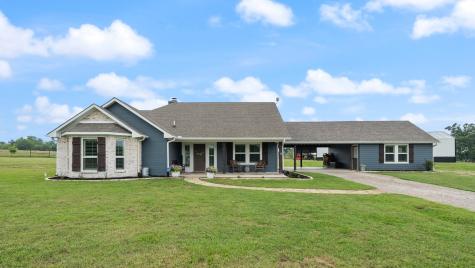 2289 State Highway 276 Emory TX 75440