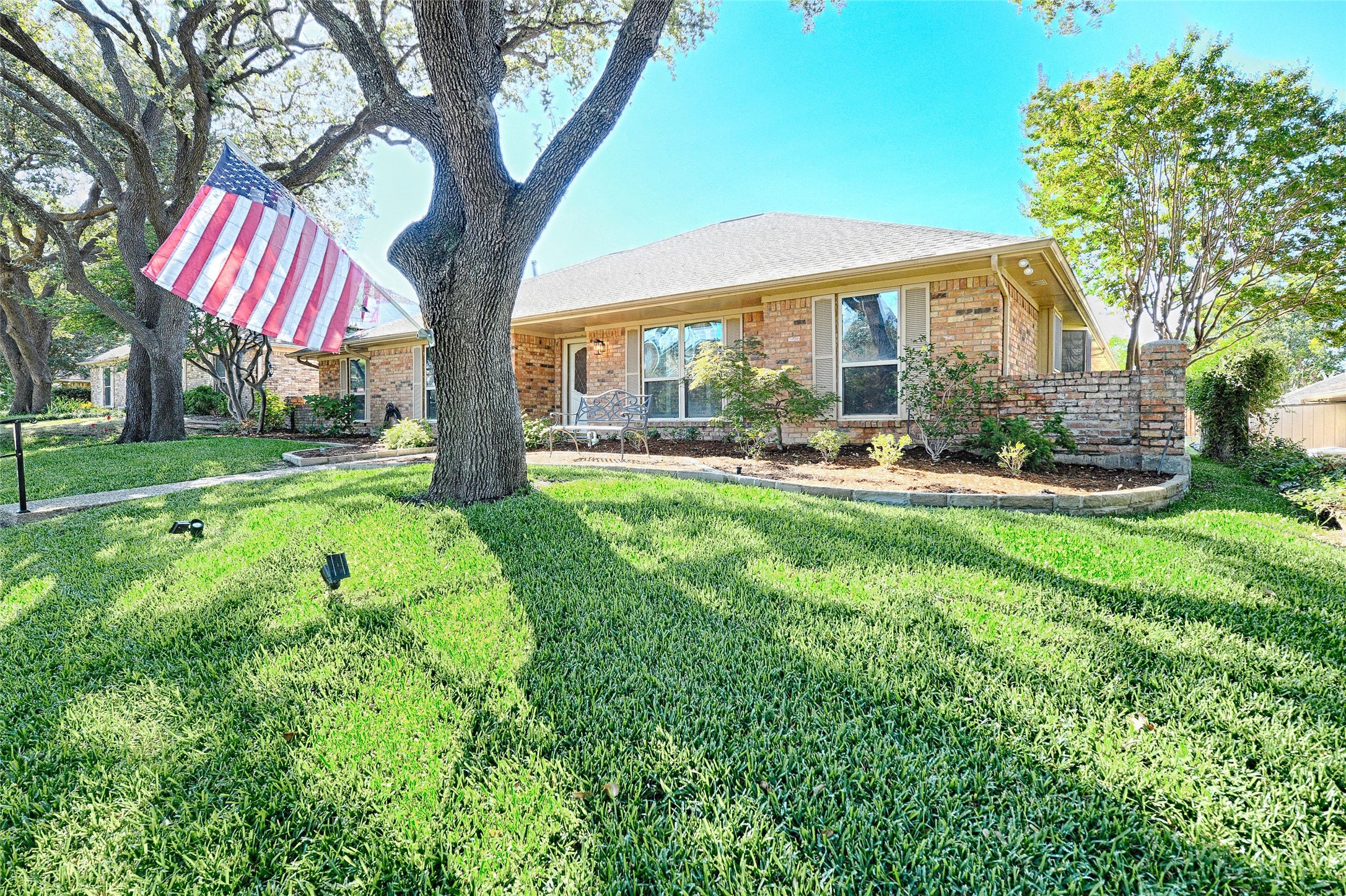 1135 Derbyshire Place Carrollton TX 75007