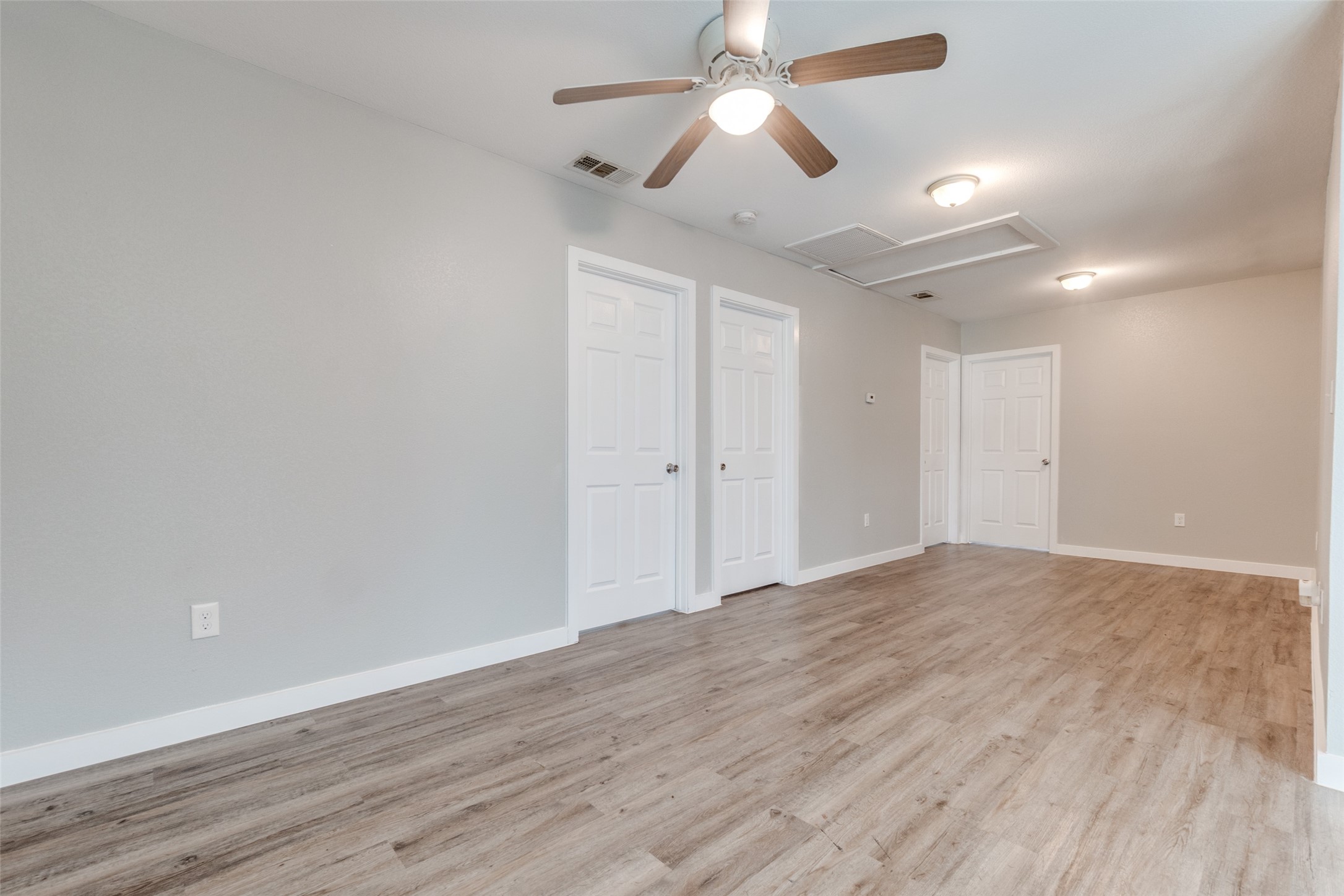 6437 Leana Avenue Dallas TX 75241
