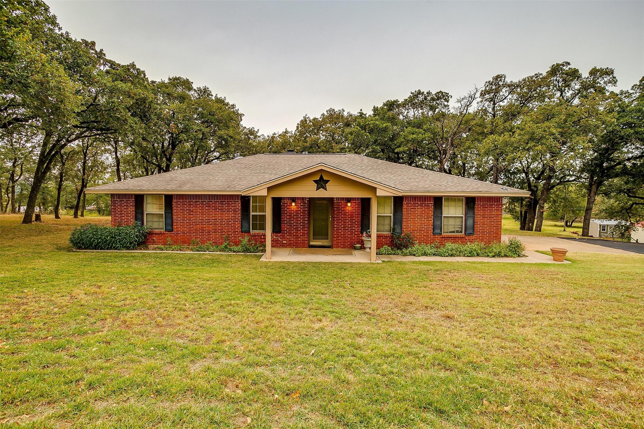 8901 County Road 523 Burleson TX 76028