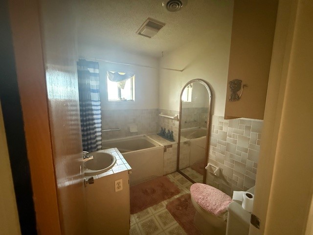 909 Railroad Street Rochester TX 79544