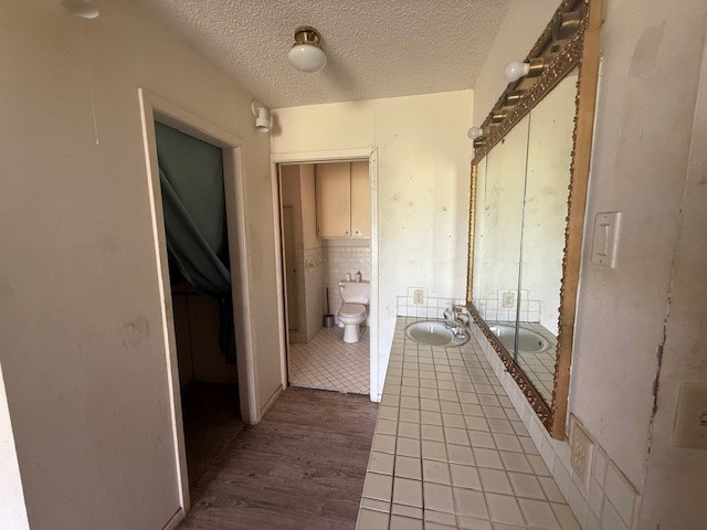 909 Railroad Street Rochester TX 79544