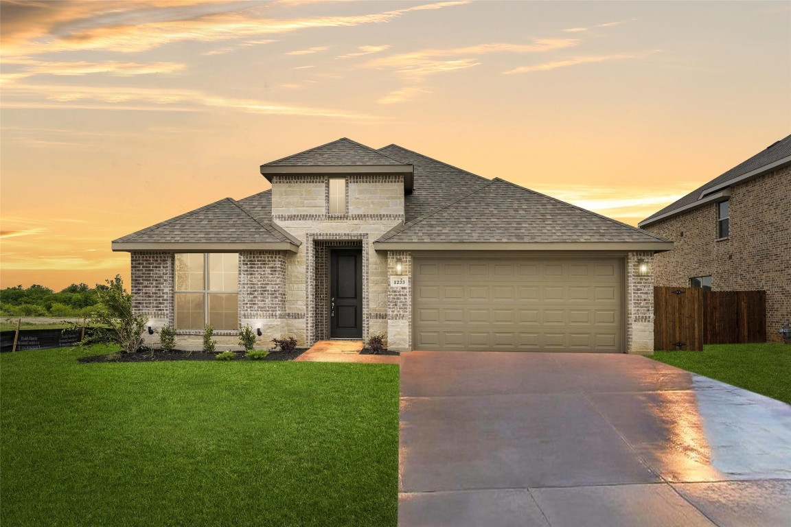 1233 Hunters Ridge Drive Crowley TX 76036