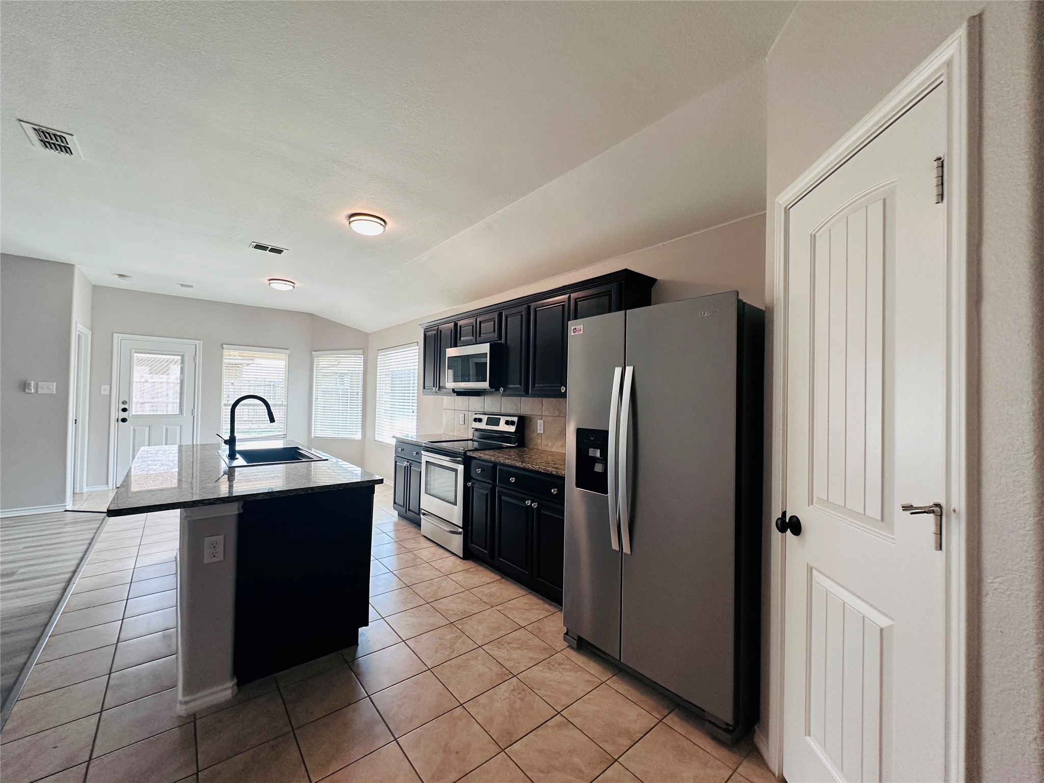 215 Belmont Park Drive Ponder TX 76259