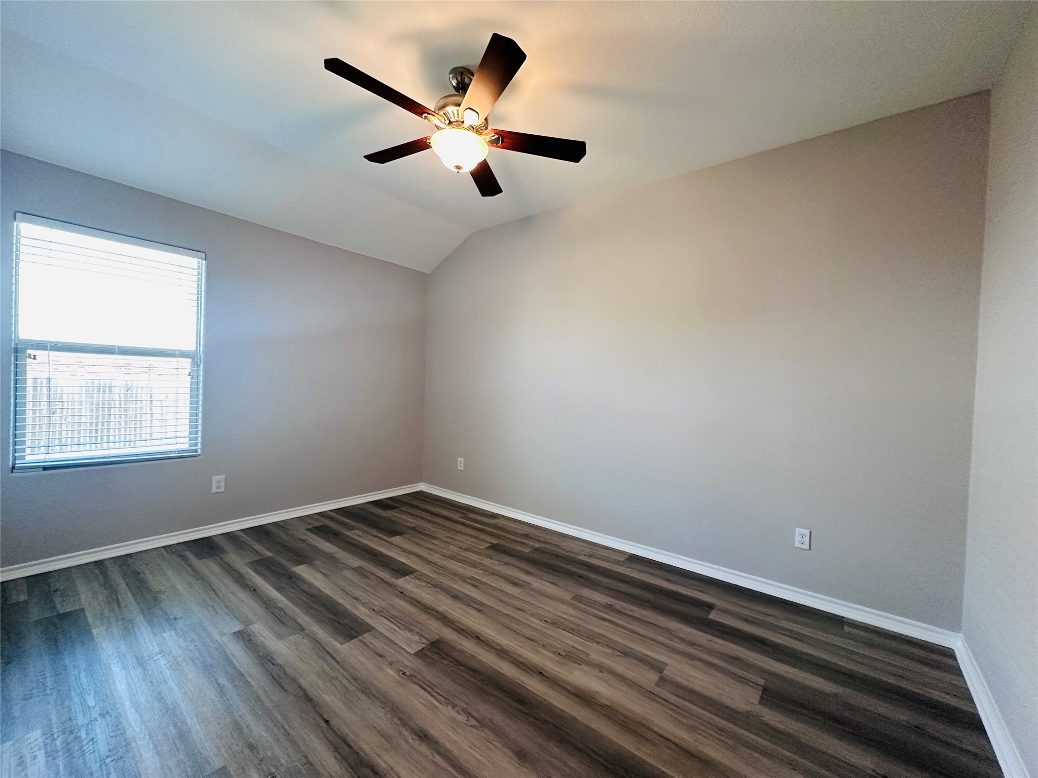 215 Belmont Park Drive Ponder TX 76259